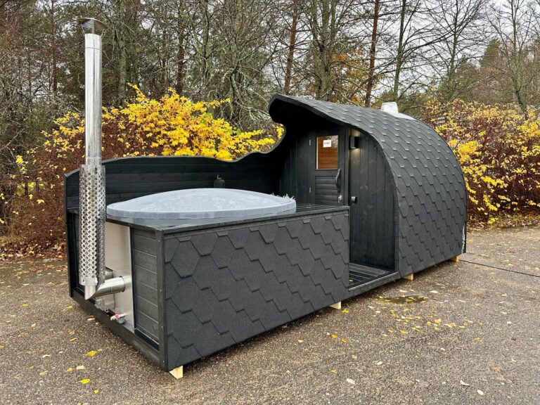 Iglu sauna met hottub, thermohout